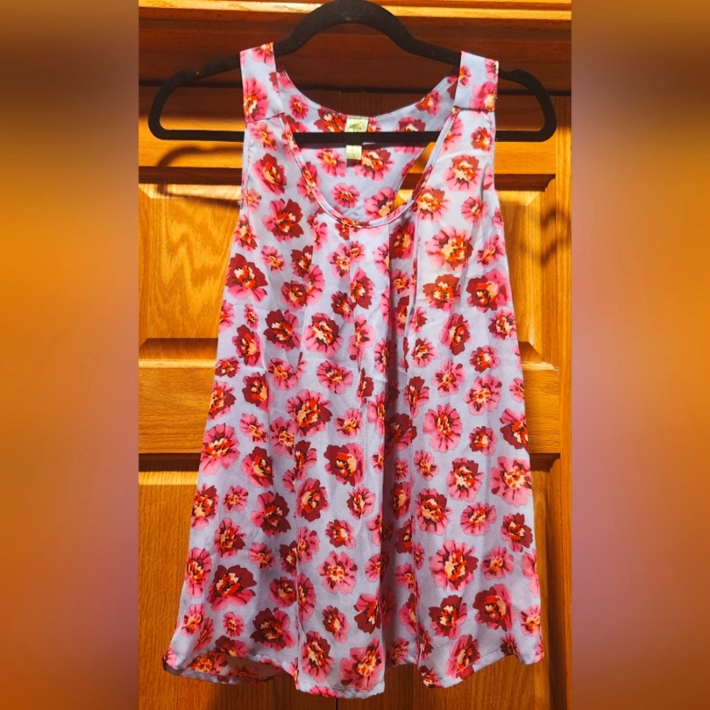 3 for $30* Whisper Floral Cross Back Tank Sz S